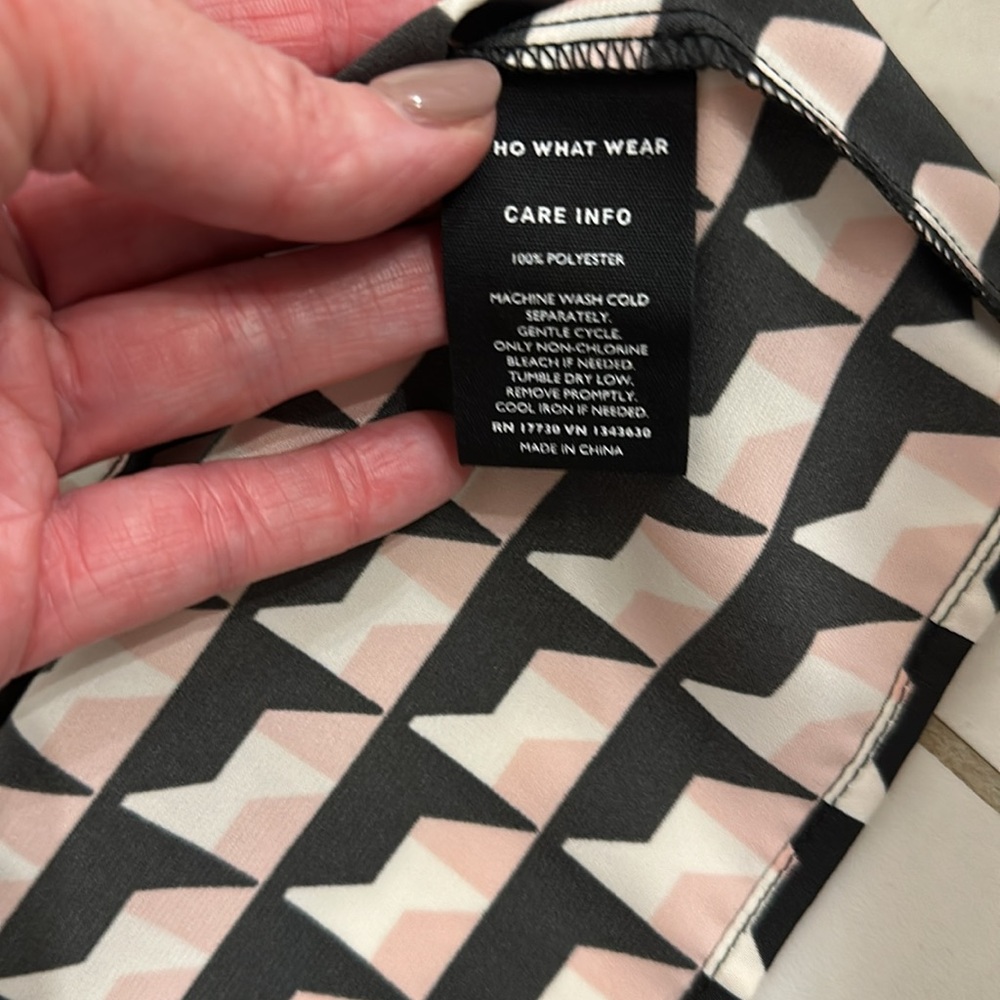 NWT Who What Wear Blouse - Picture 3 of 5